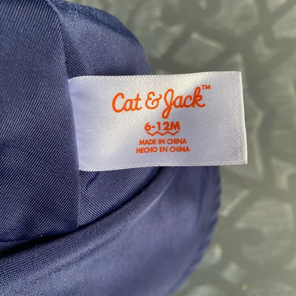 Cat and Jack boys, blue shark Sun hat size‎ 12 month